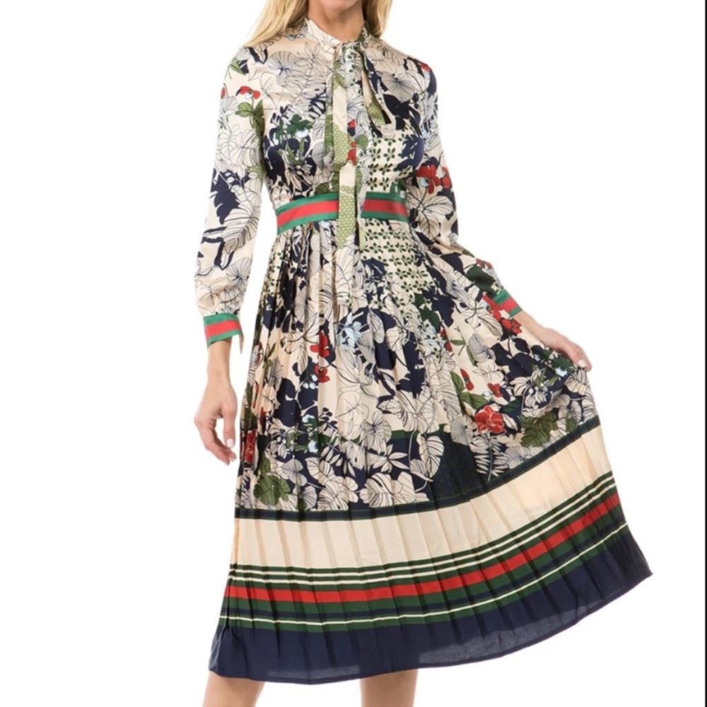 NWT Dalia MacPhee Tie Neck Printed Midi Dress pleated skirt multi size M